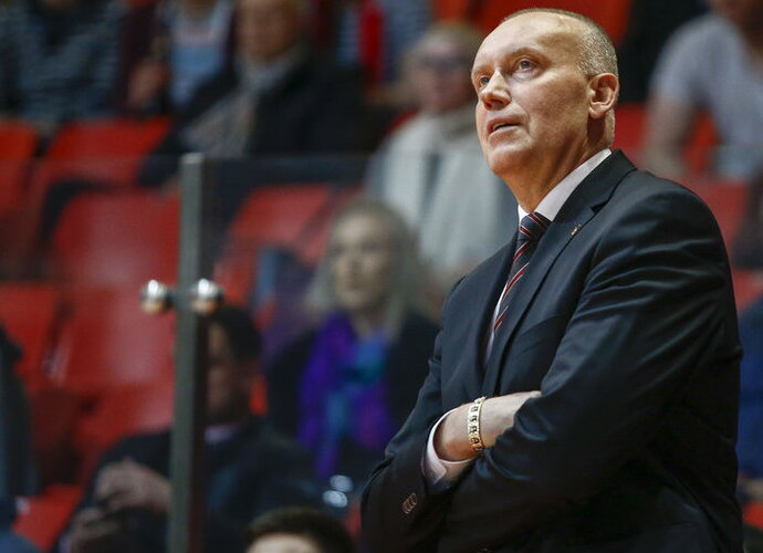 R.Kurtinaitis turėjo priekaištų aukštaūgiams (Fotodiena.lt)