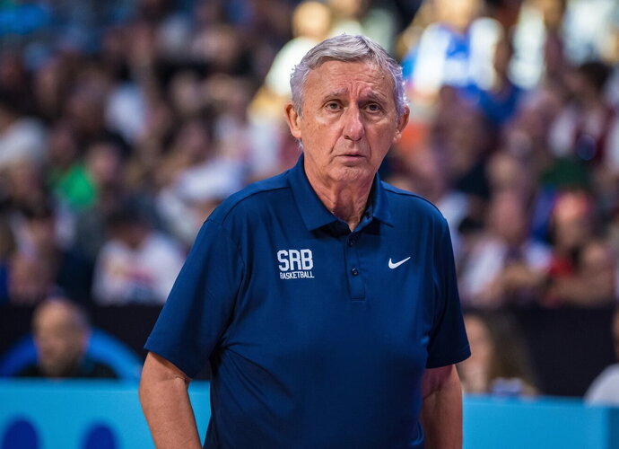 S.Pešičius apžvelgė Serbijos pasitraukimą iš čempionato (FIBA nuotr.)