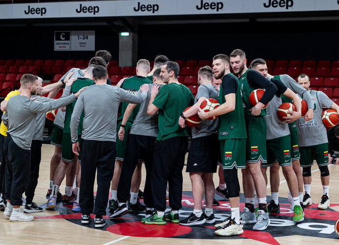 Lietuvos rinktinė pradės kovą dėl vietos čempionate (BNS nuotr.)
