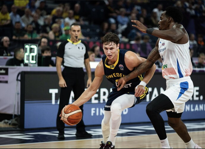 P.Larssonas pelnė 23 taškus (FIBA nuotr.)