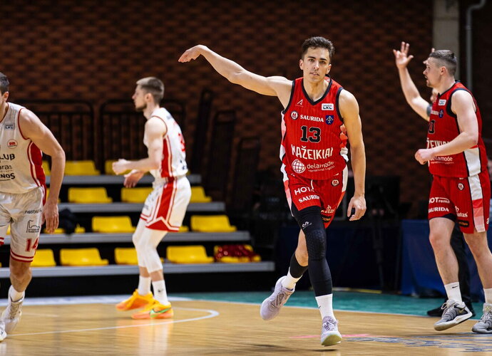 J.Jogminas grįžta į Lietuvą (Foto: Lukas Šeputis)
