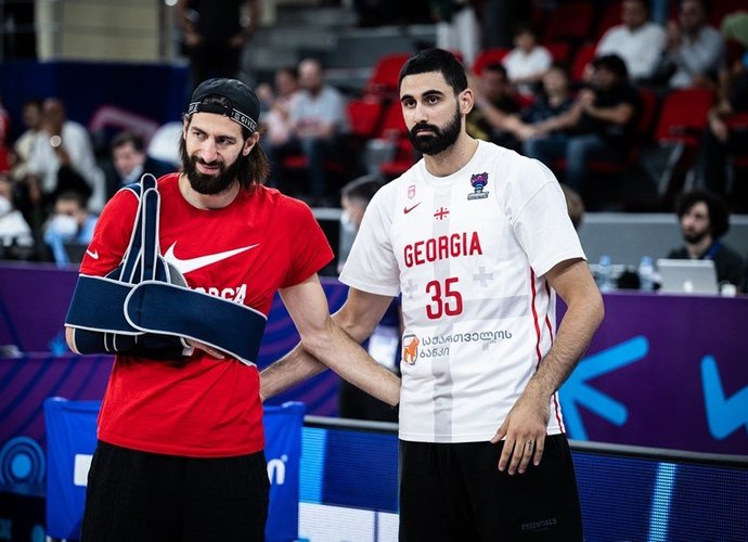 T.Shengelia ir G.Bitadze dalyvavo incidente (FIBA Europe nuotr.)