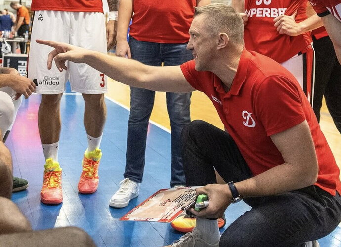 Ž.Urbonas atsitiesti galės kitame mače