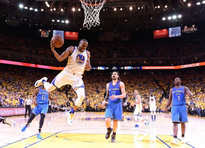 A.Iguodala sukūrė gražiausią epizodą (Scanpix nuotr.)