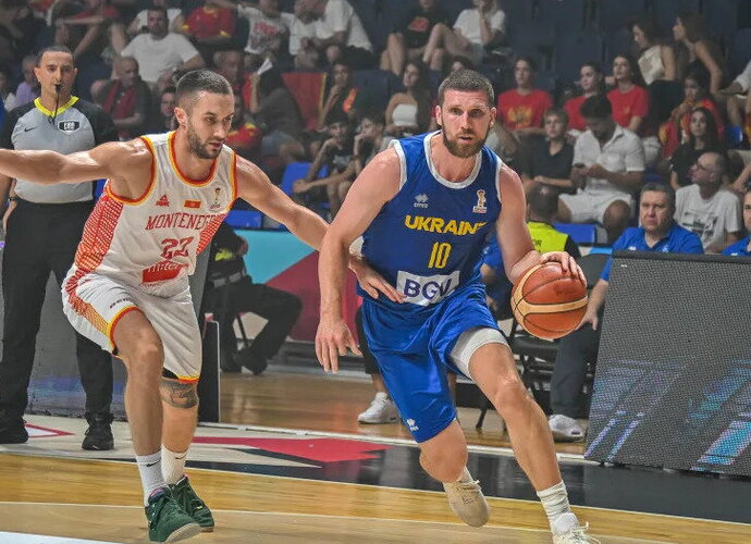 S.Michailiukas vedė į dar vieną pergalę (FIBA nuotr.)
