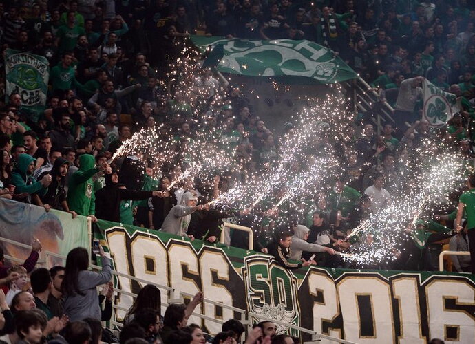 Panathinaikos sirgaliai savo klubui vėl uždirbo baudą (Scanpix nuotr.)