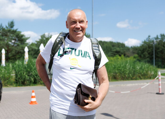 Tapus rinktinės vyr. treneriu R.Kurtinaitis pakeitė toną (BNS nuotr.)