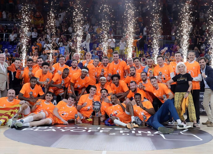 „Valencia“ triumfuoja