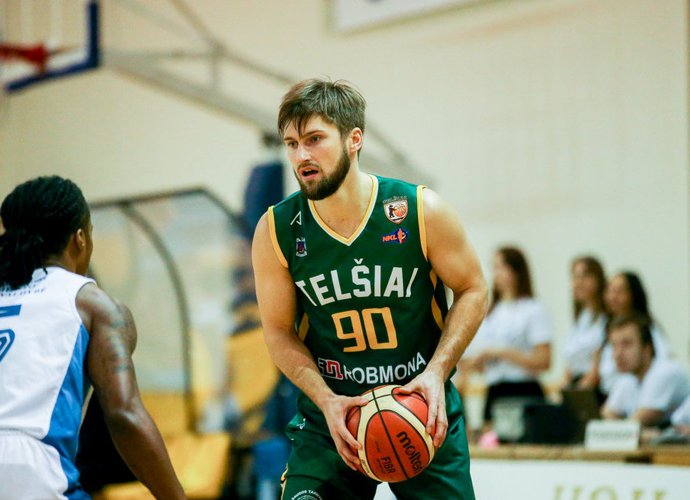 L.Kaveckis vedė į priekį telšiškius