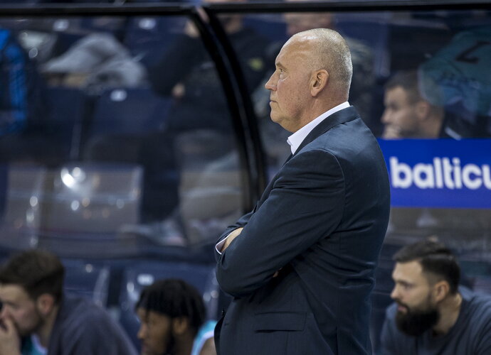R.Kurtinaitis ruošis dar vienai atsakingai kovai (LKL nuotr.)