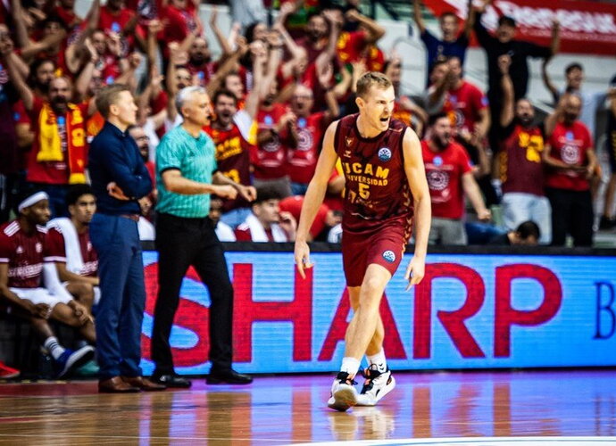 N.Giffey grįžta į Vokietiją (FIBA Europe nuotr.)