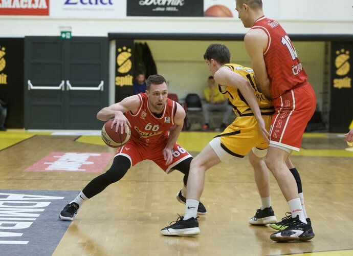 P.Valinskas pelnė 9 taškus