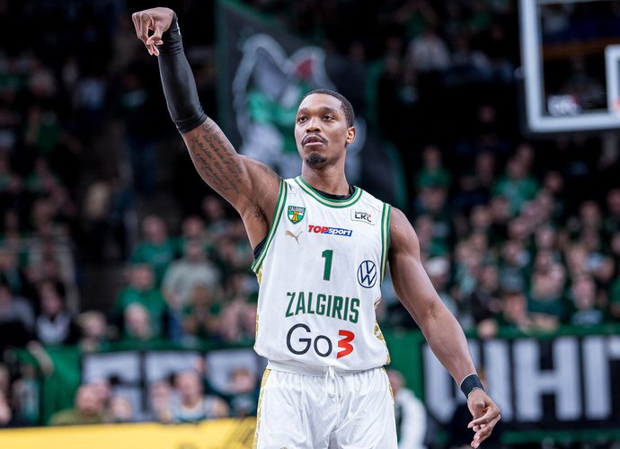 L.Walkeris palieka Kauną (Foto: Rokas Lukoševičius)