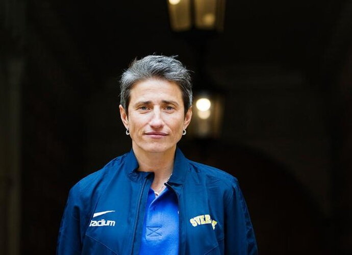 J.Kaušaitė šiuo metu yra Švedijos moterų rinktinės vyr. trenerė