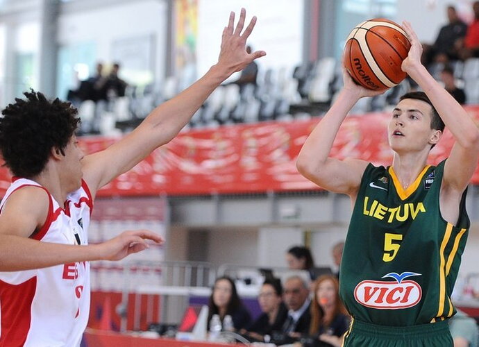 L.Uleckas buvo vienas rezultatyviausių savo komandoje (FIBA Europe nuotr.)