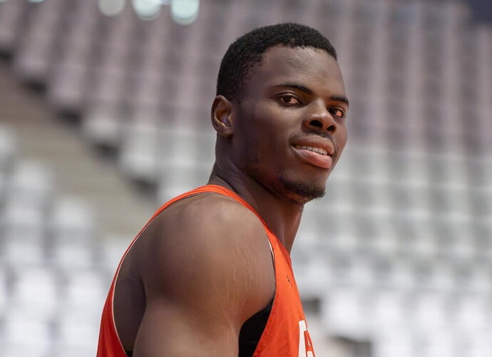 J.Nnaji keliauja į NCAA