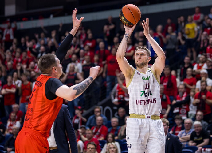 M.Varnas žaisti nebegali (Foto: Rokas Lukoševičius)