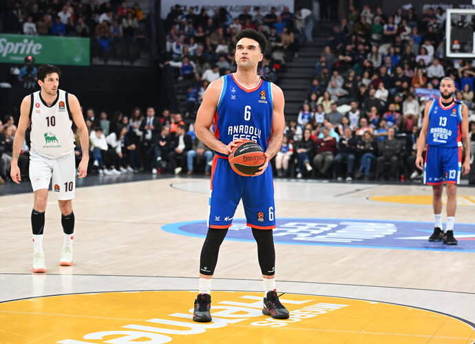 „Anadolu Efes“ dominavo