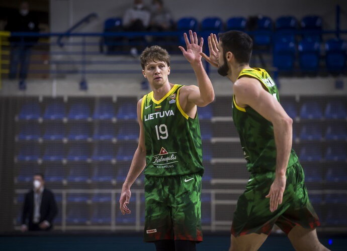 M.Kuzminskas domina Italijos klubą (FIBA nuotr.)
