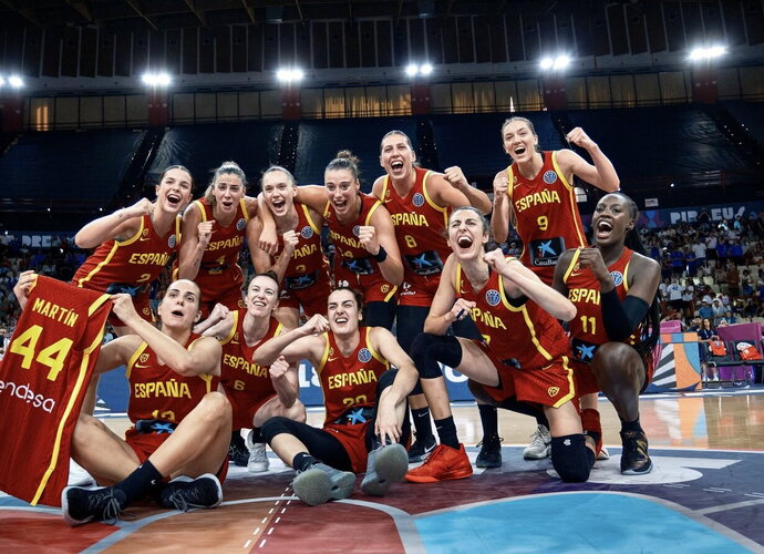 Ispanija kausis dėl titulo (FIBA nuotr.)
