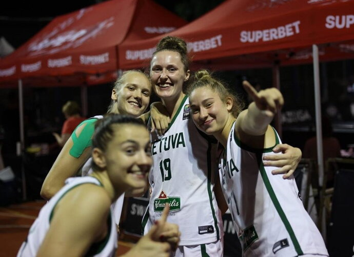 3x3 U23 rinktinės susižėrė auksą (FIBA Europe nuotr.)