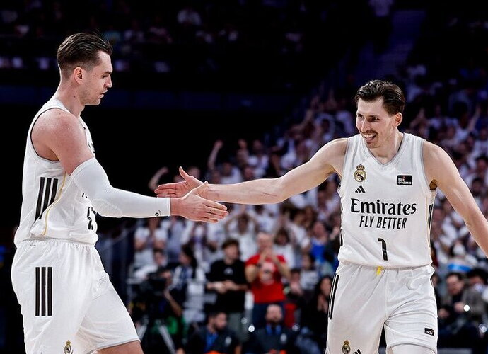 M.Hezonja ir D.Krameris vedė į pergalę