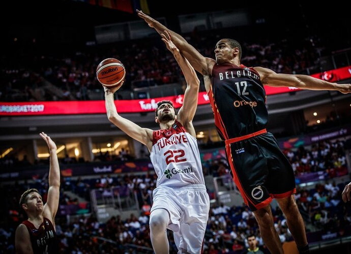 Jaunasis F.Korkmazas taškus rinko tada, kai jų reikėjo labiausiai (FIBA Europe nuotr.)