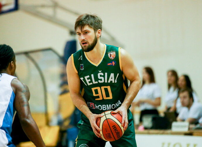 L.Kaveckis toliau gins klubo garbę (Foto: NKL)