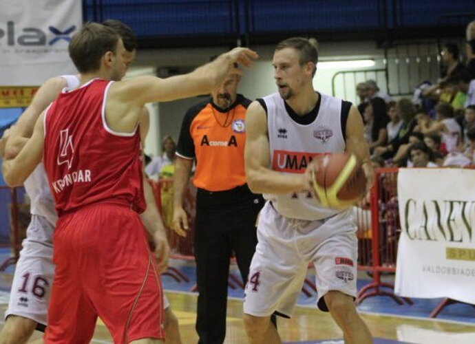 D.Dulkys pataikė 2 tritaškius iš 7 bandymų