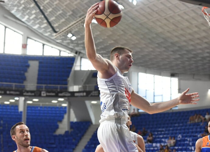 D.Tarolis pelnė 8 taškus