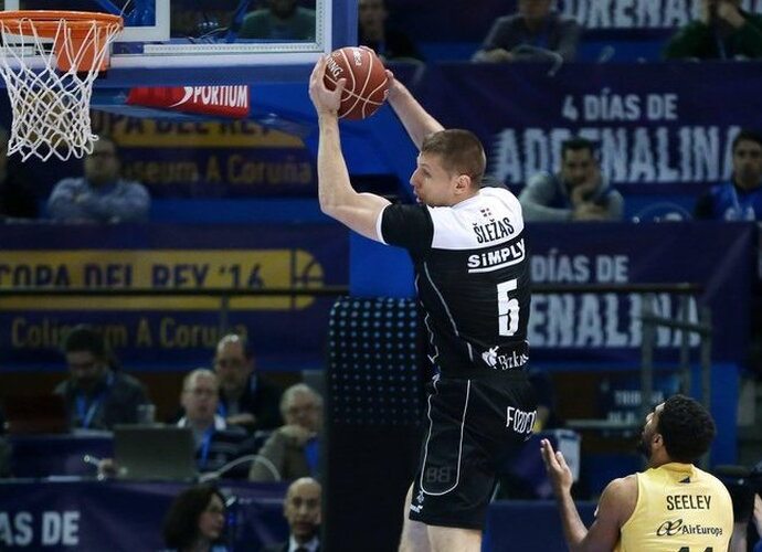 T.Šležo atstovaujama komanda turi finansinių problemų