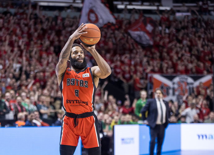 R.J.Cole'as tęsia karjerą Vilniuje („Betsafe-LKL“ nuotr.)