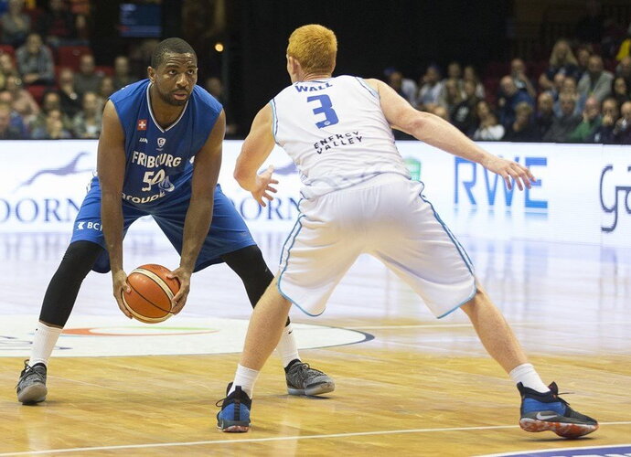 A.Williamsonas atvyksta į Klaipėdą (FIBA Europe nuotr.)