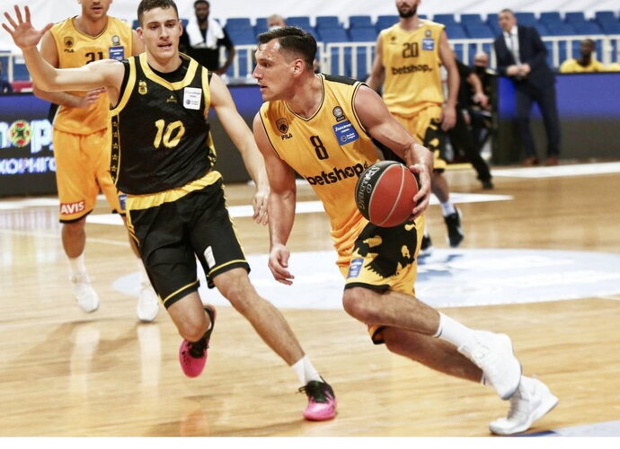 J.Mačiulis pelnė 11 taškų