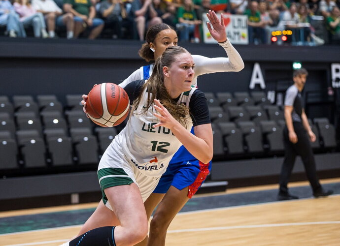G.Galvanauskaitė buvo geriausia tarp lietuvių (FIBA nuotr.)