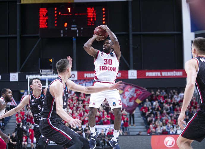 N.Cole'as papildė ASVEL (Scanpix nuotr.)