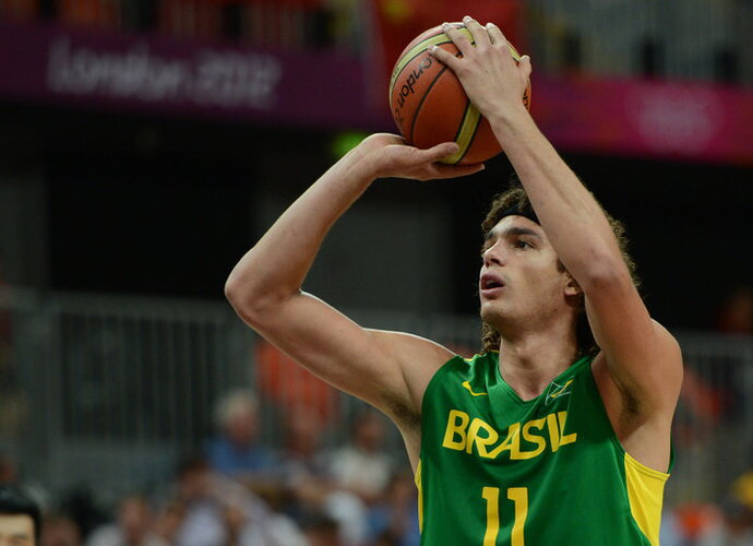 A.Varejao dvitaškis išgelbėjo Brazilijos rinktinę (Scanpix)