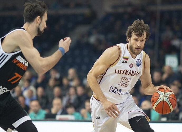 S.Jasaitis laidė tolimas bombas svarbiausiais momentais (FIBA Europe nuotr.)