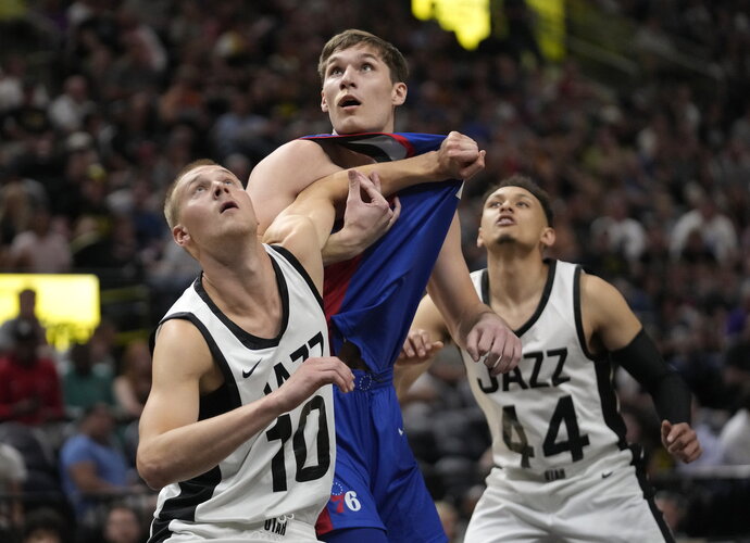 Ą.Tubelis išbandė NBA Vasaros lygos parketą (Scanpix nuotr.)