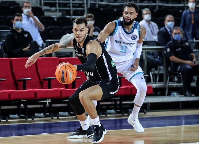 D.Sirvydis išvyksta į Detroitą (FIBA nuotr.)