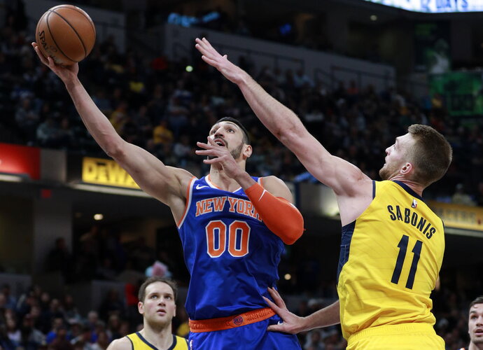 E.Kanteris bodisi „Knicks“ jaunimo žaidimu (Scanpix nuotr.)