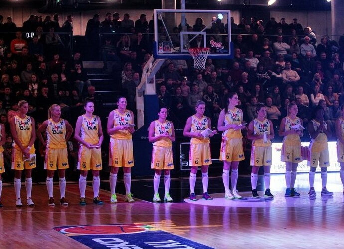 LMKL rinktinė mes iššūkį garsiausių šalies vyrų komandai (Foto: Augustas Didžgalvis)