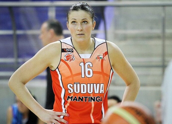 I.Šalkauskė pelnė 30 taškų