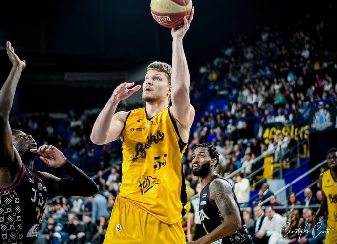 E.Mockevičius pelnė 3 taškus