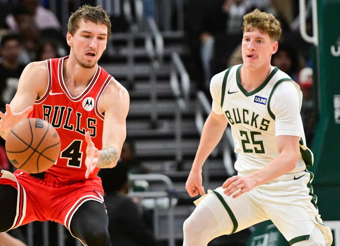 NBA lietuviai surengė rezultatyvią akistatą (Scanpix nuotr.)