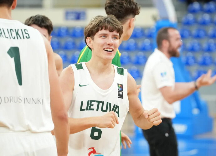 L.Lukošiūnas žais NKL (FIBA nuotr.)