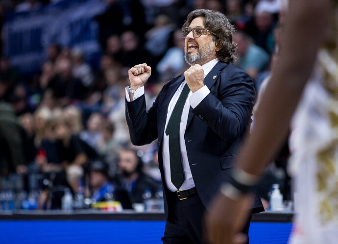 A.Trinchieri komentavo būsimą mačą („Betsafe-LKL“ nuotr.)