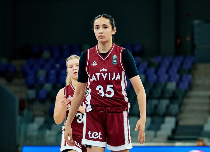 Latvėms krepšys buvo tiesiog užrištas (FIBA nuotr.)