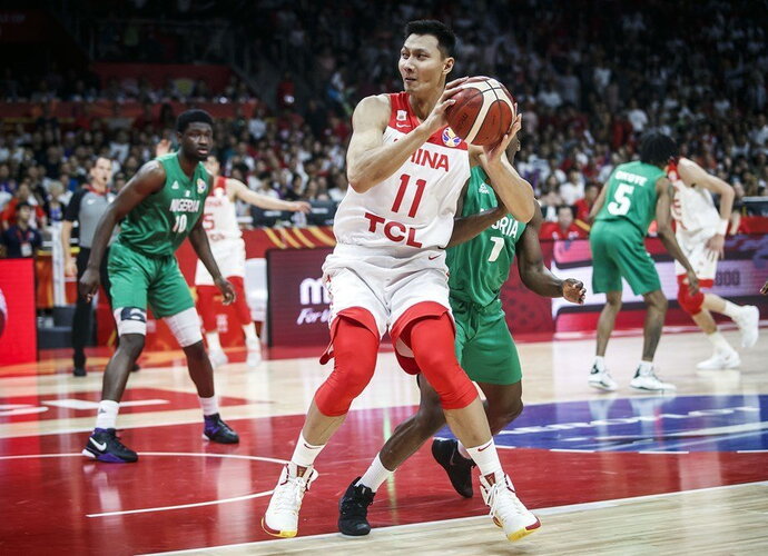 Y.Jianlianis paskelbė apie karjeros pabaigą (FIBA nuotr.)