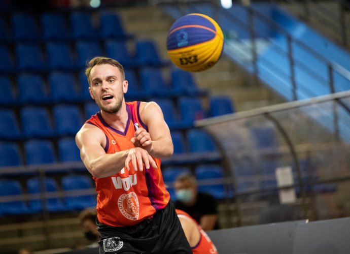 I.Labutis ir VDU ekipa triumfavo ketvirtajame etape 